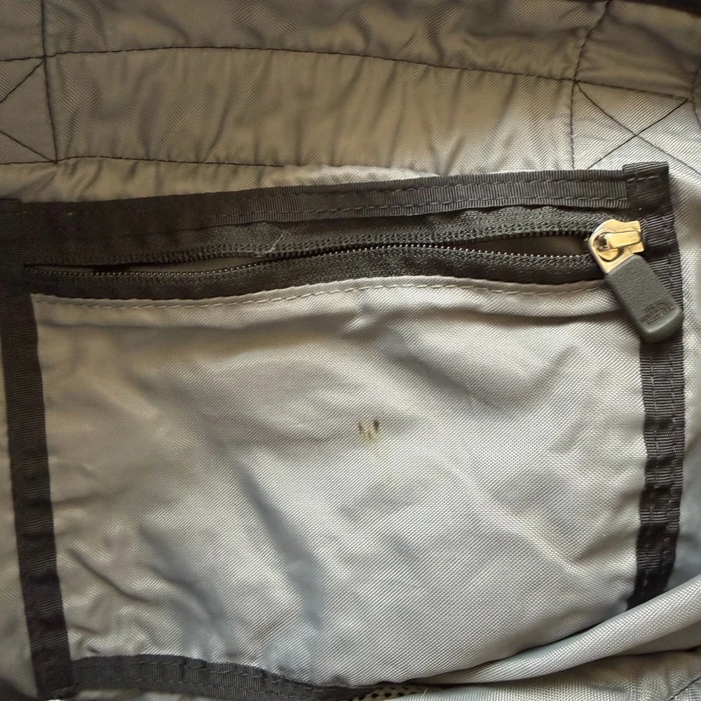 The North Face Tote - Picture 8 of 8